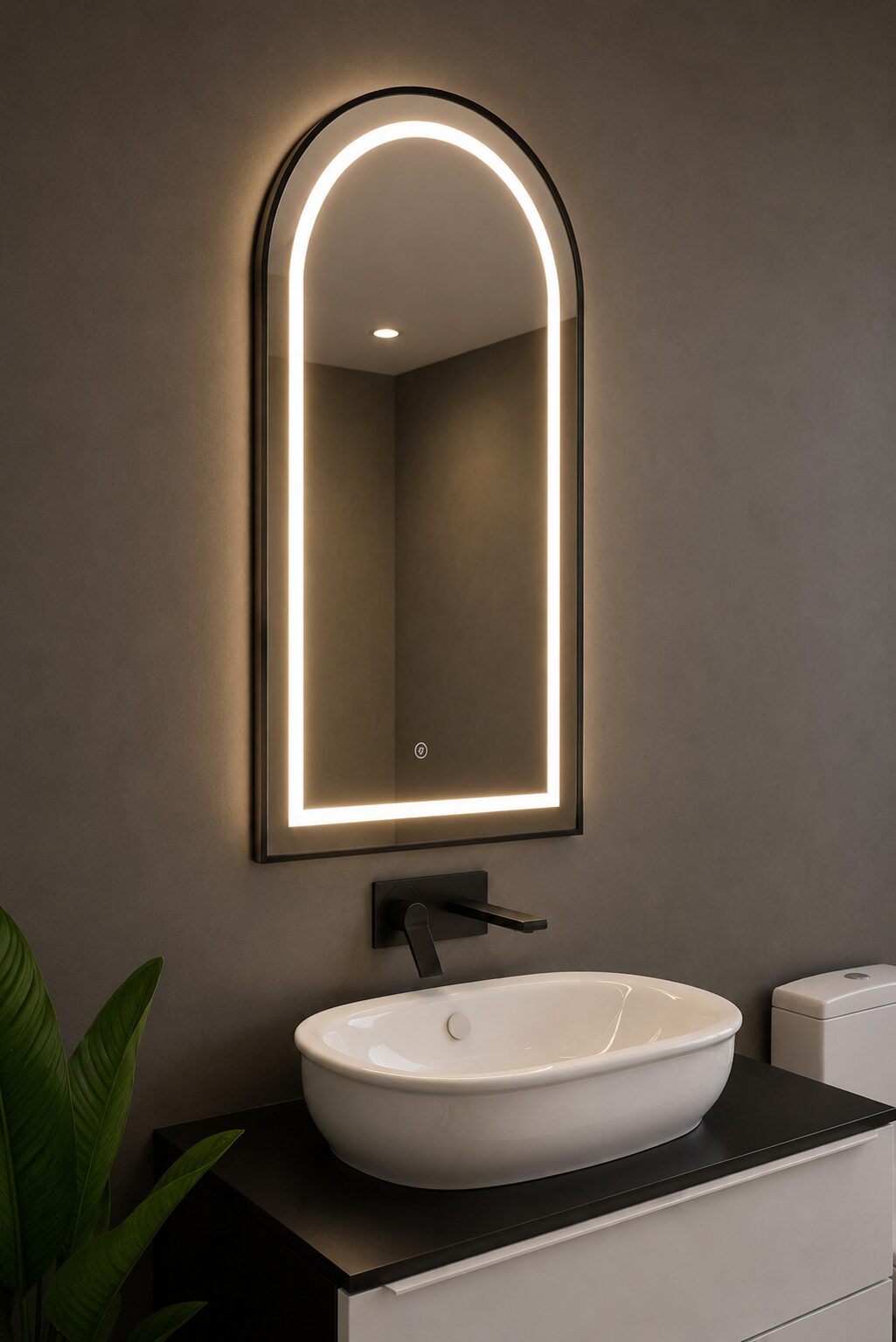 VLM-07 arch LED mirror — brushed gold frame, paper backdrop